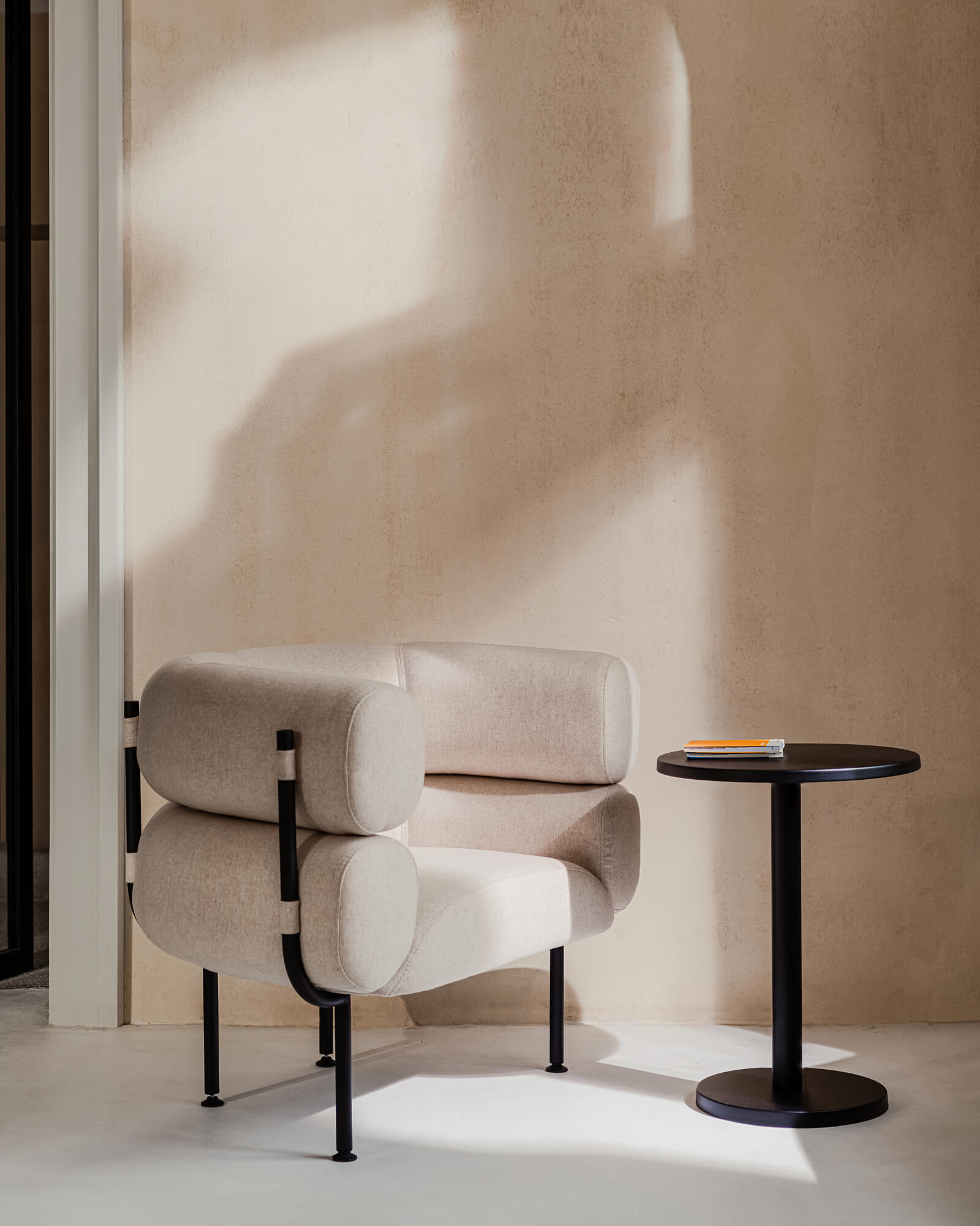Ubi Armchair-