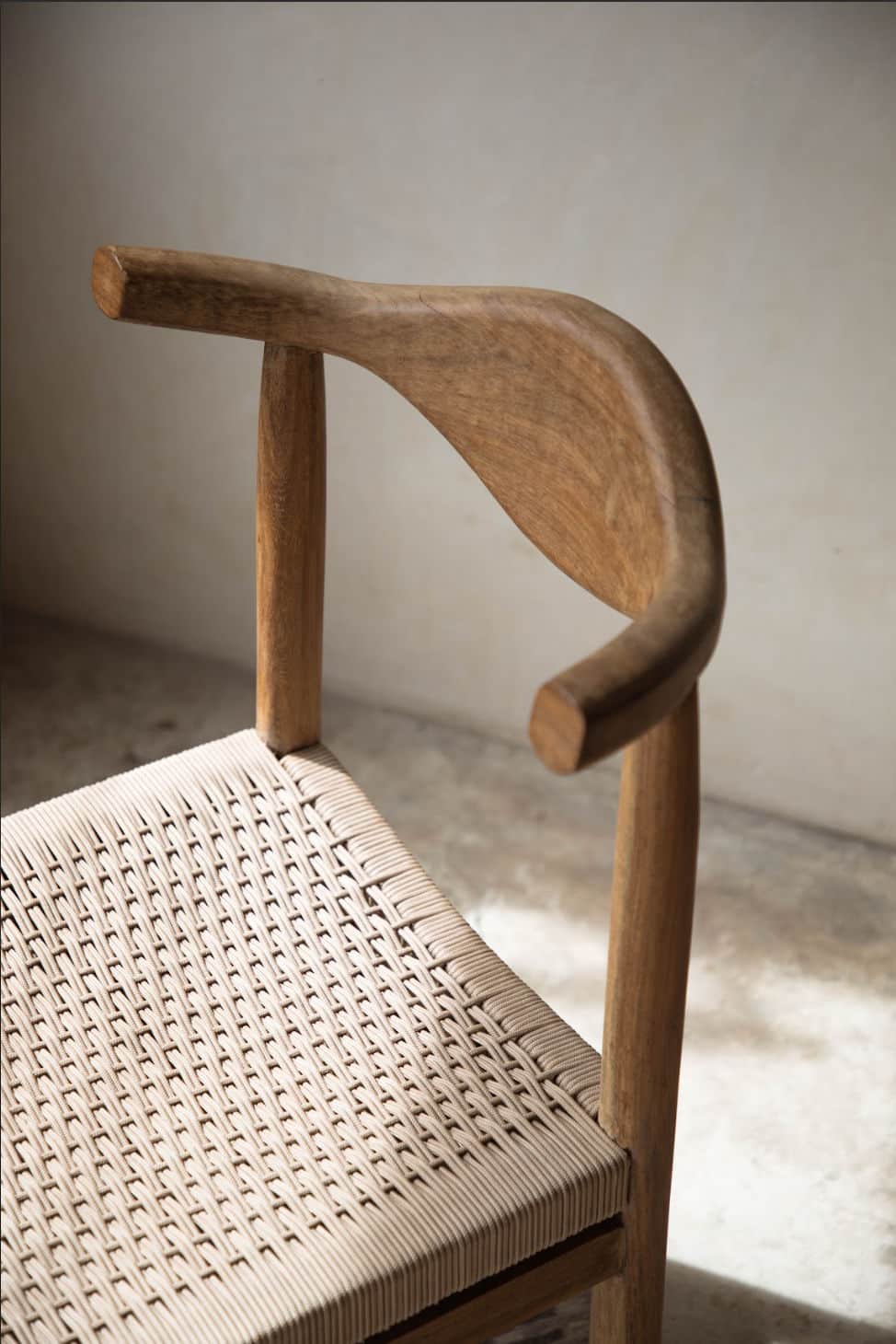 Sirva Chair