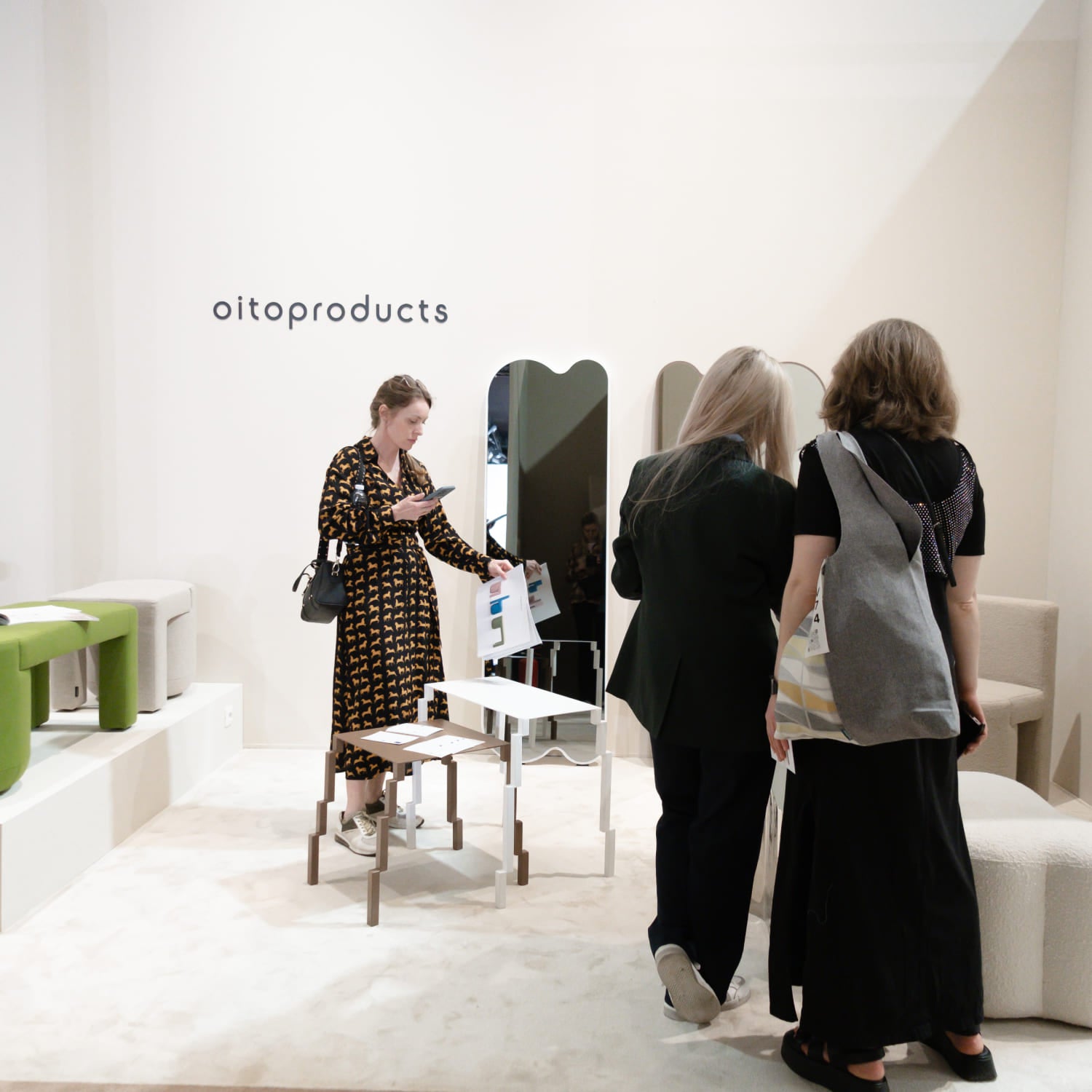 Pancakes V2 - Narrow Large Mirror