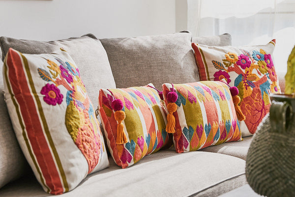 Amor - Small Cushion Cover