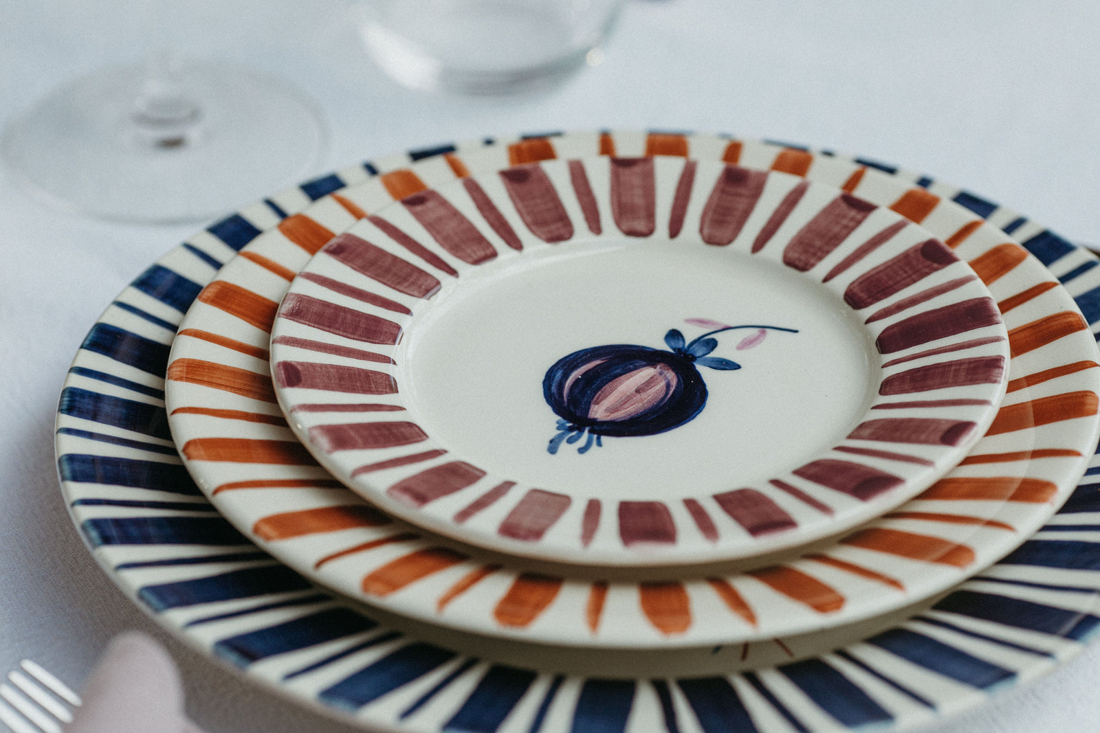 Purple Serving Plate – The Portuguese Chitas