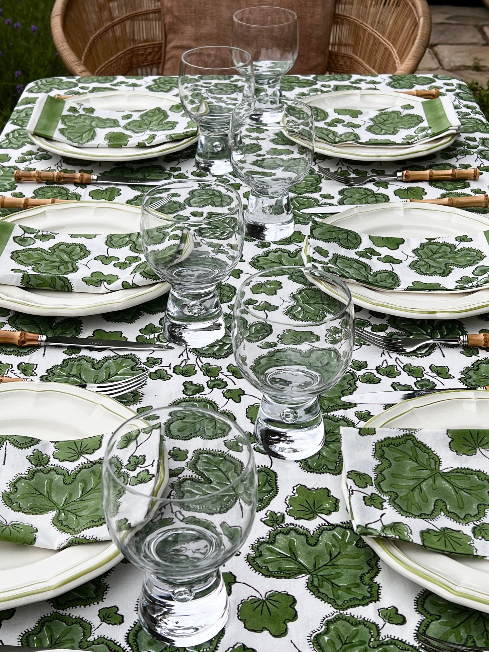’The Figue Leaf’ Tablecloth - Swedish Green