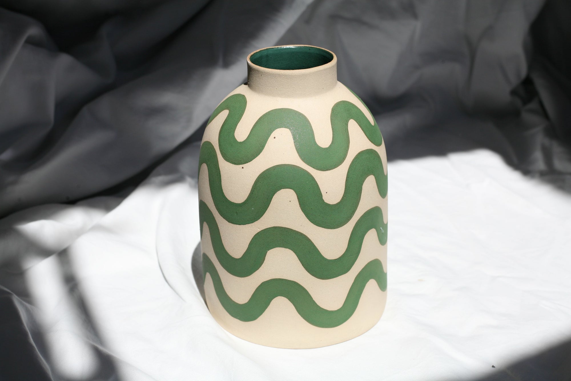 Beehive Vase in Wave