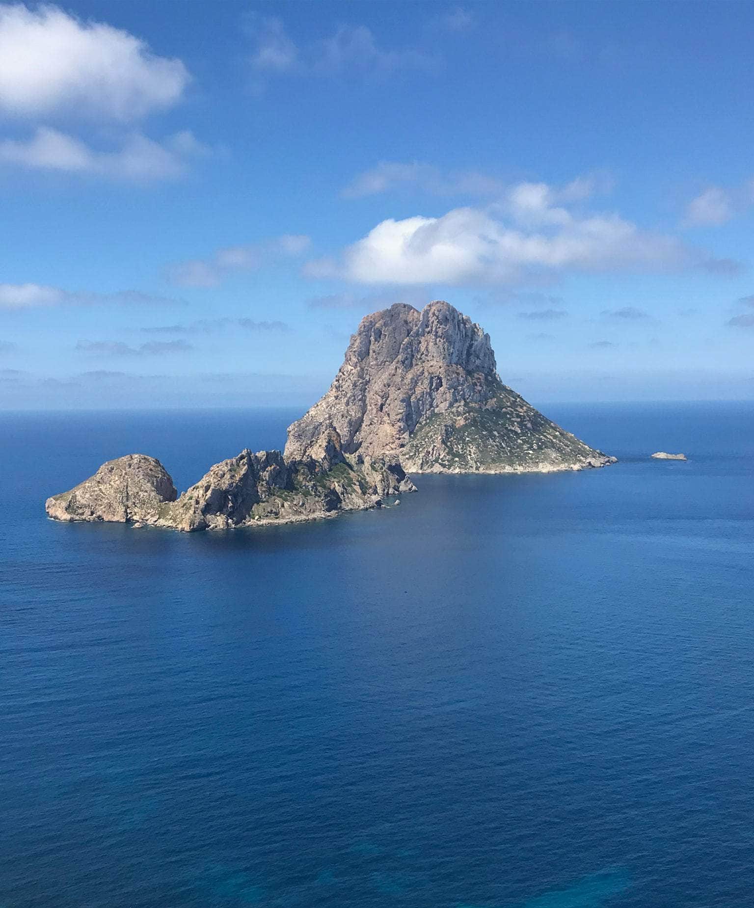 Interiors Fabric- Signature Paisley in Soft Yellow/ Peach