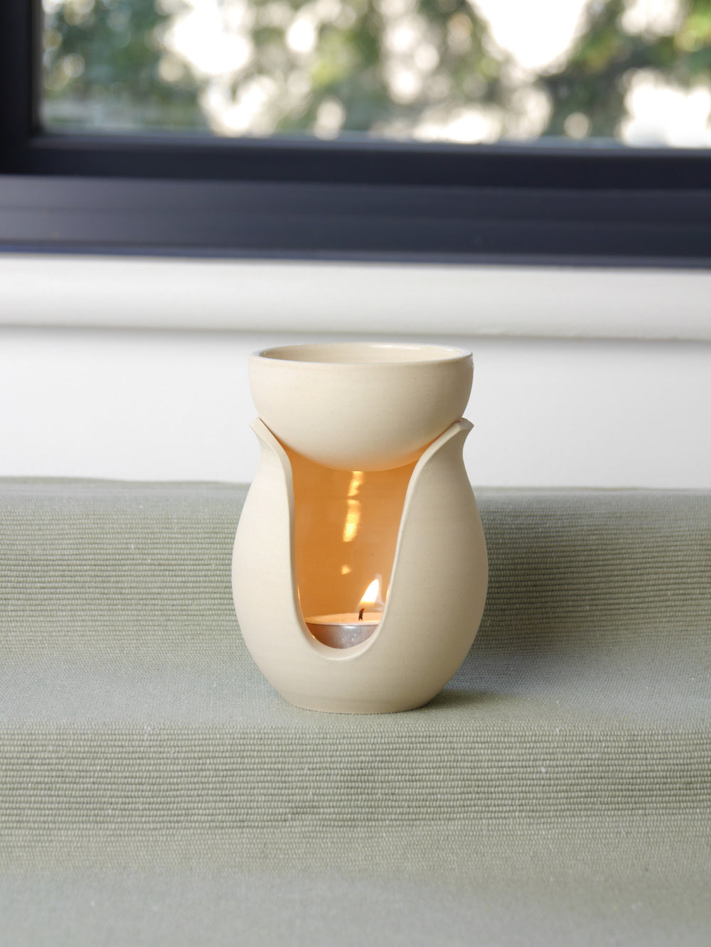 Oil Burner, Chalk