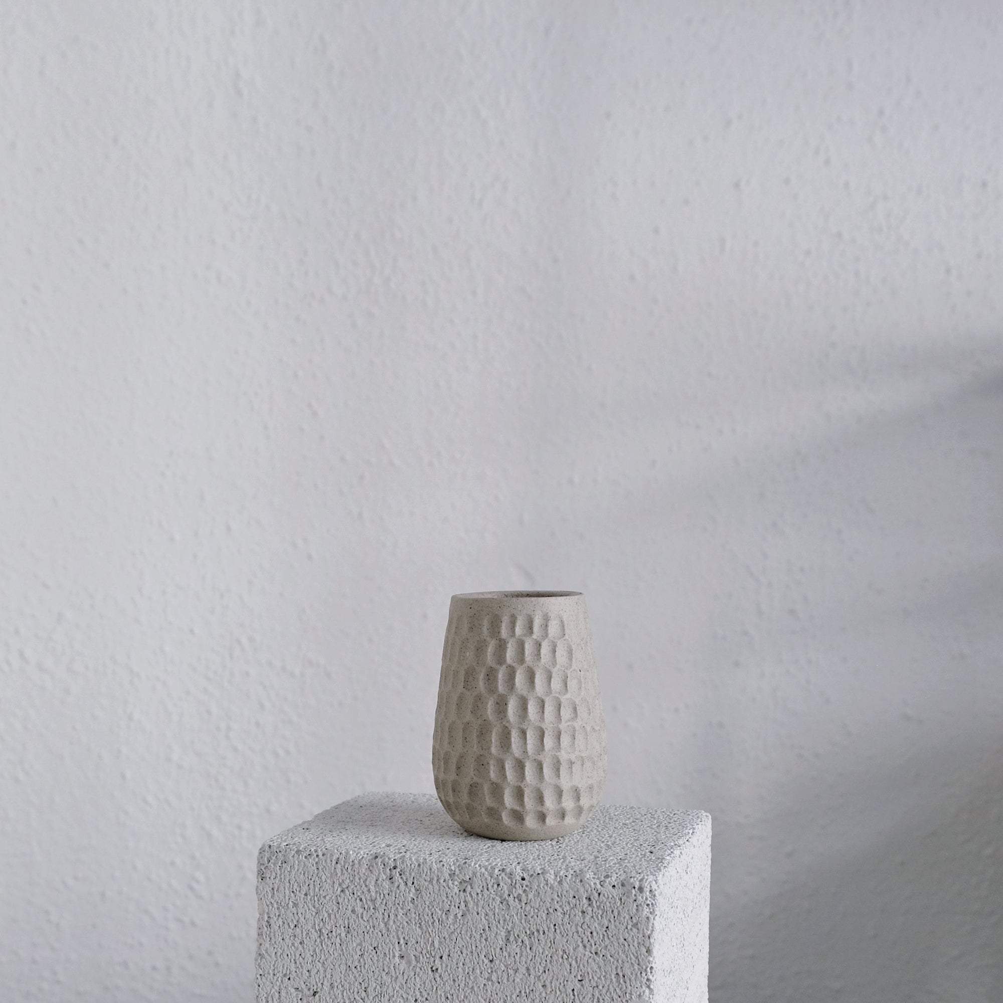 Alejandra - Ceramic Mini Vase - Kufstein Wild Clay