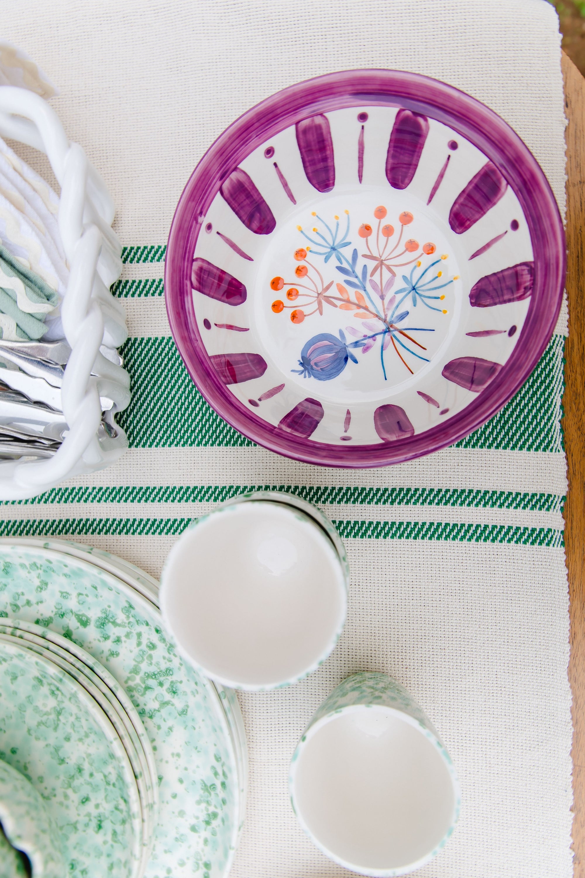 Deep Purple Serving Bowl - The Portuguese Chitas