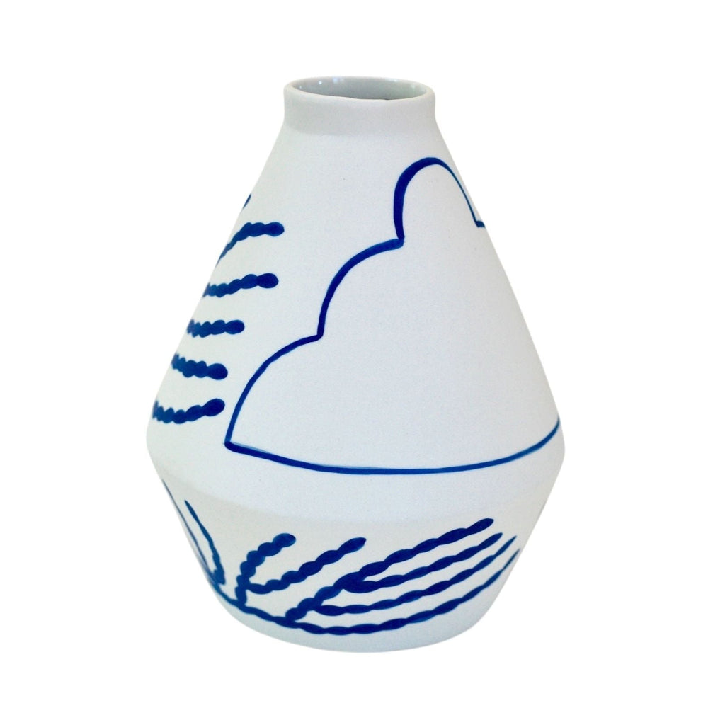 Porcelain Diamond Vase in Cloud and Coral