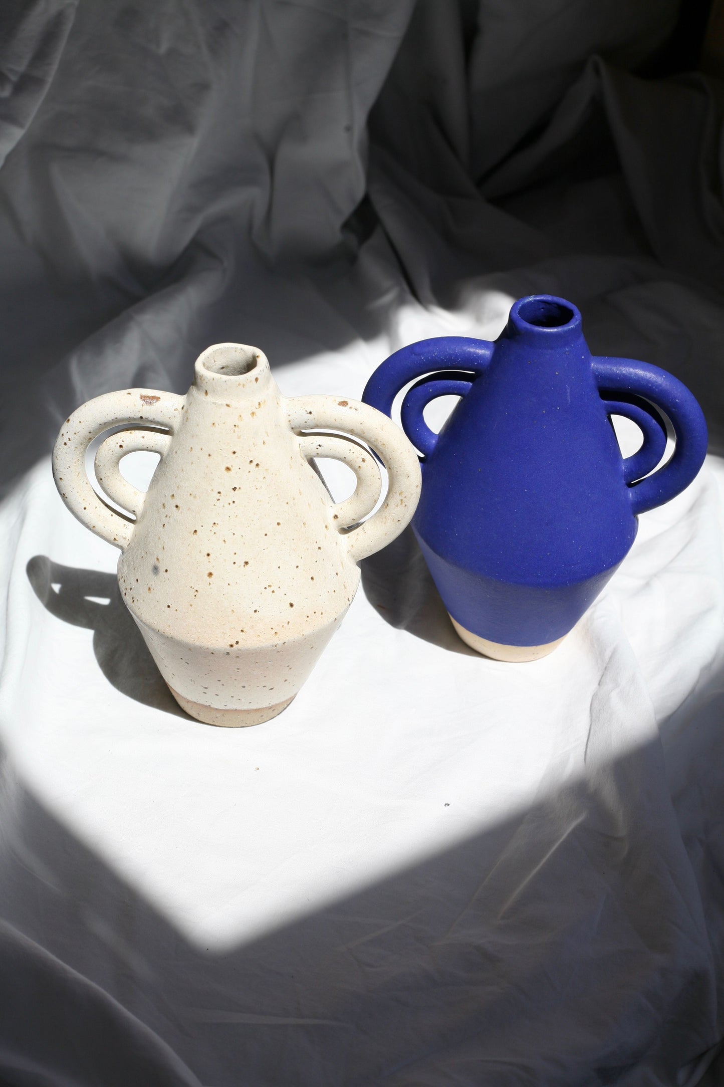 Diamond Vase with Double Handles in Heavy Speckle