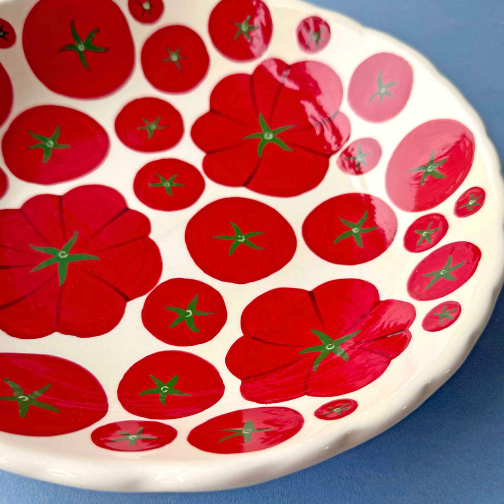 Beefy Tomato Serving Bowl