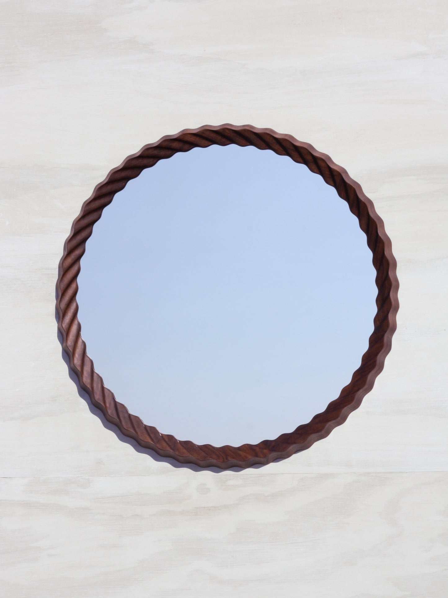 Kruller Midi Mirror - Walnut