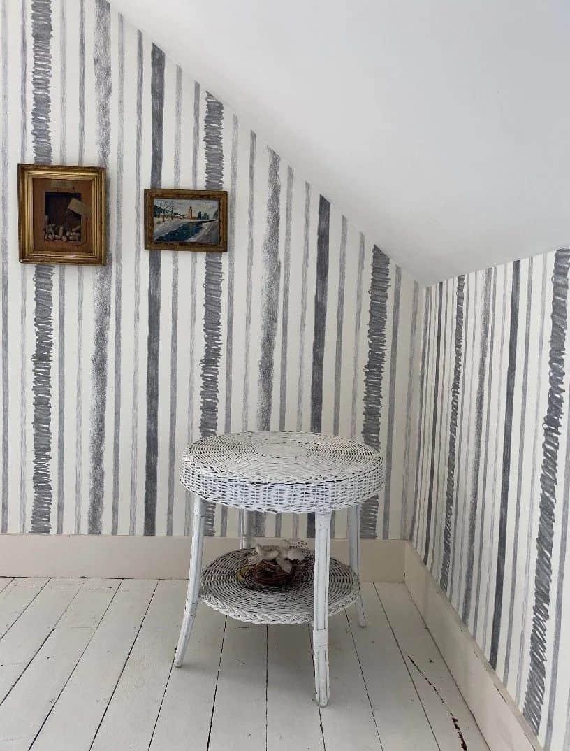 Pencil Stripe Wallpaper