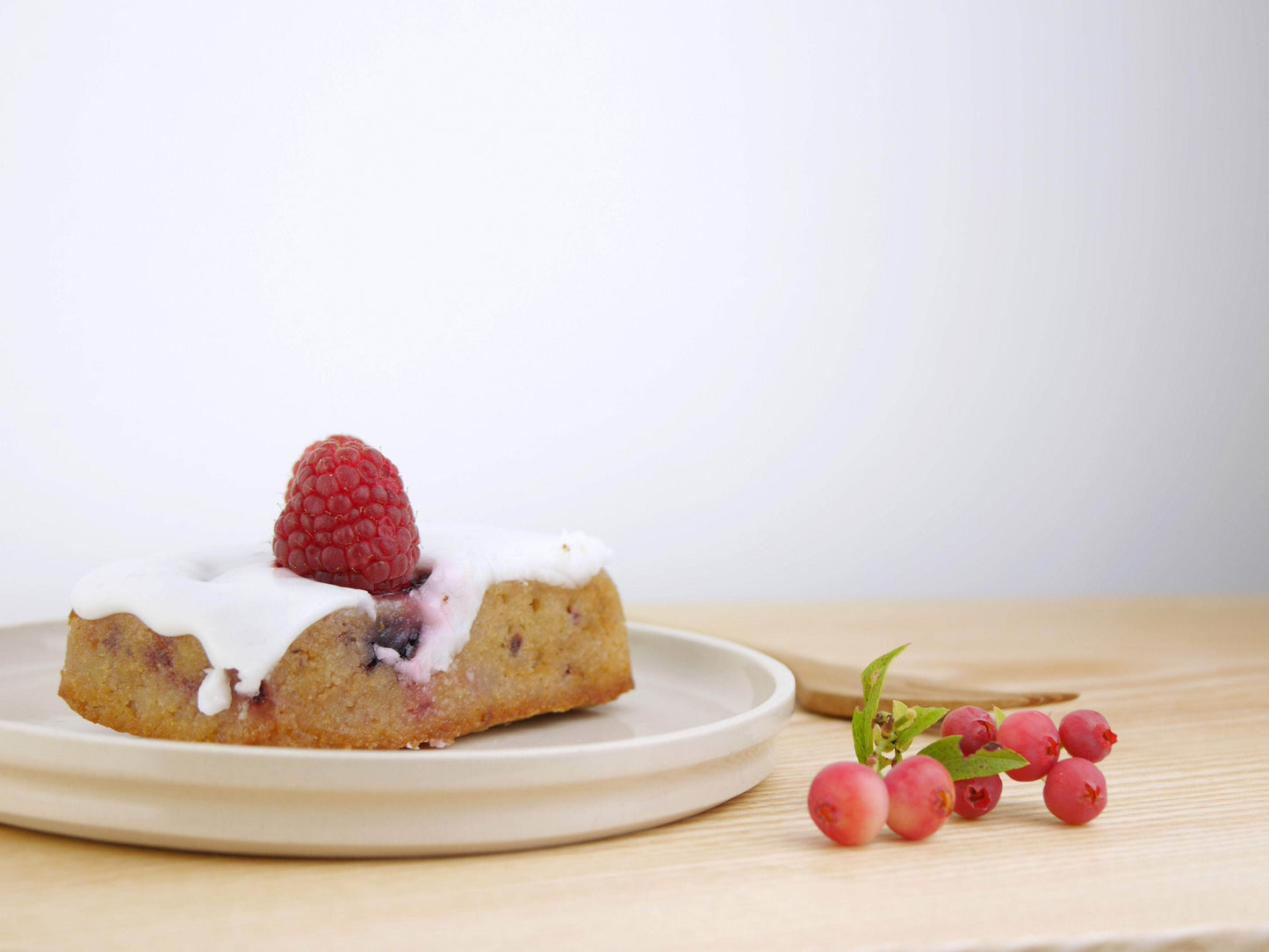 Cake Plate, Chalk