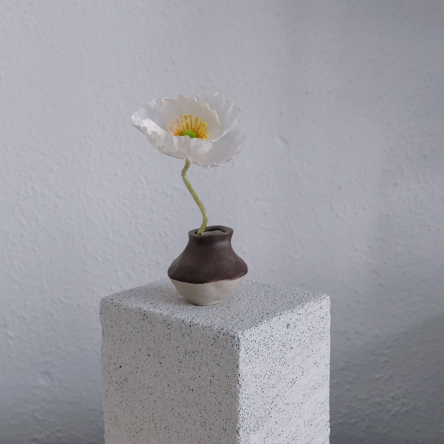 Emma - Mini Vase - Magdalena Clay