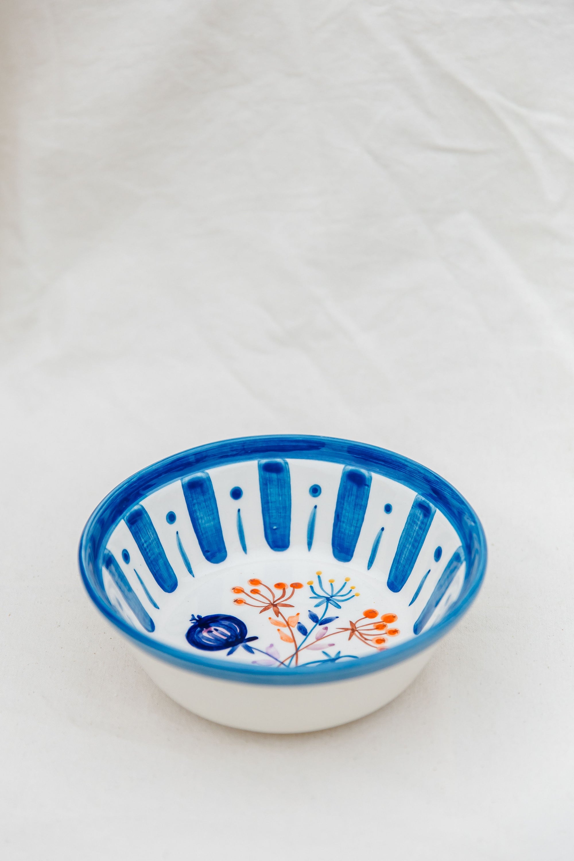 Blue Serving Bowl - The Portuguese Chitas