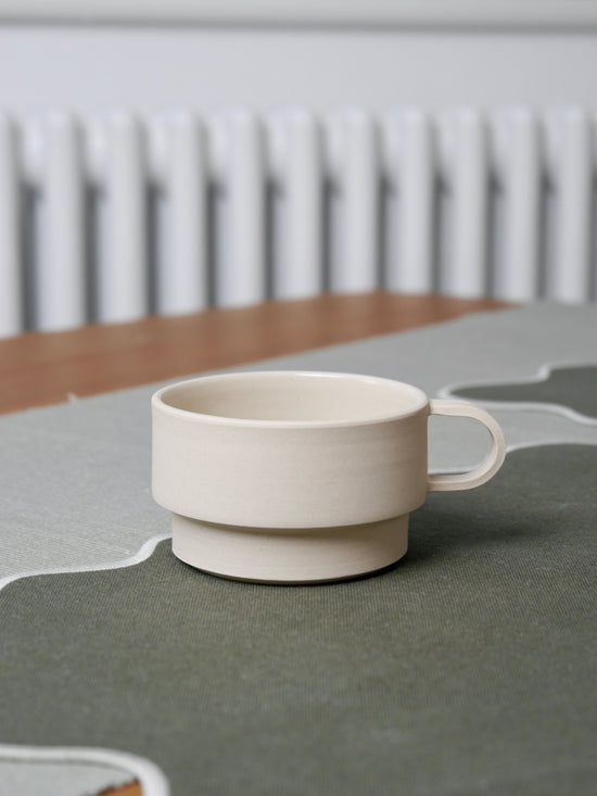 Angular Mug, Chalk