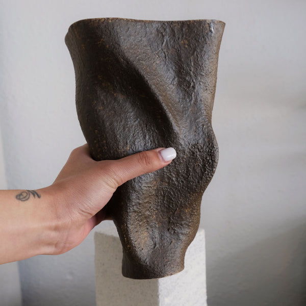 Luma - Stoneware Vase - Magdalena Clay