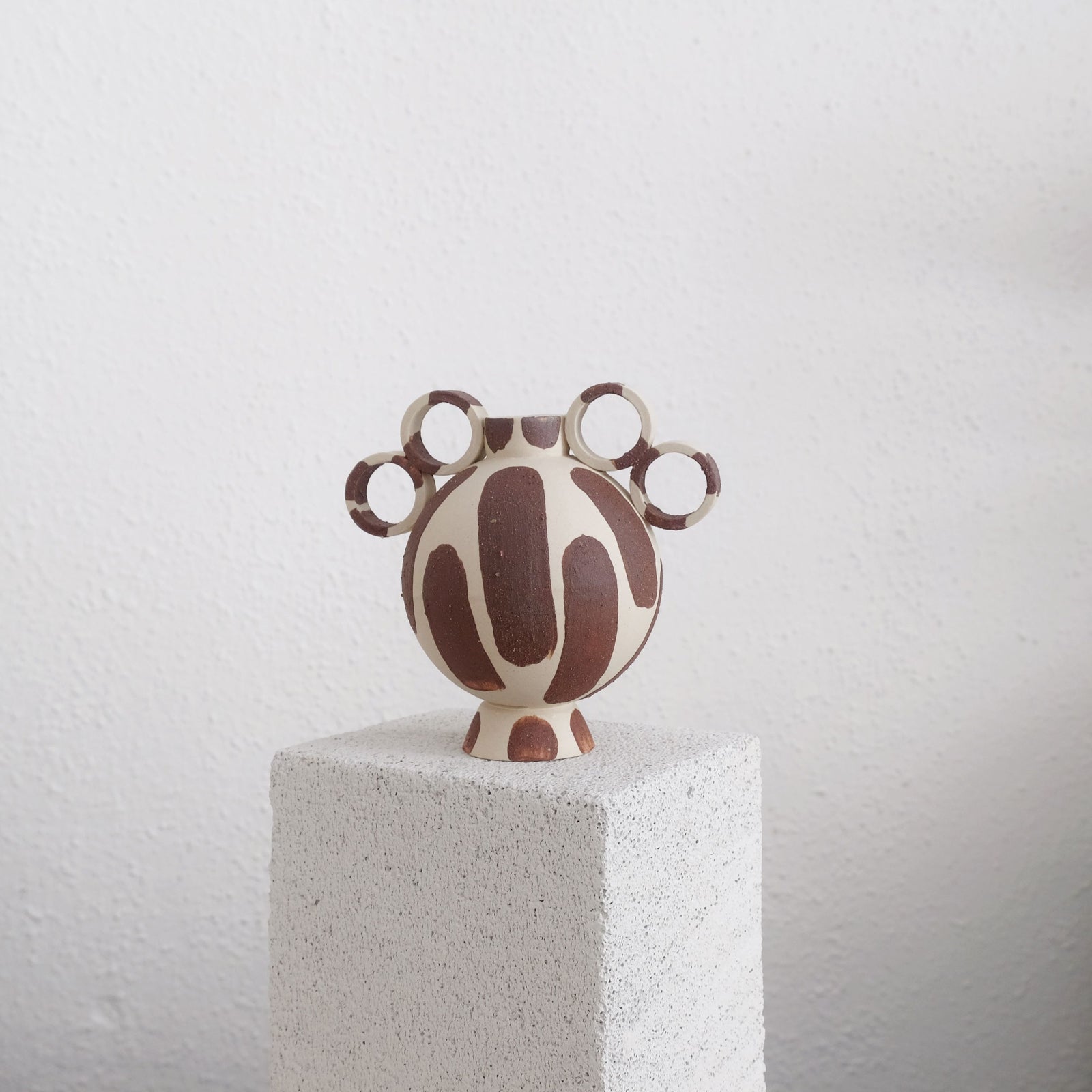 Billy - Ceramic Mini Vase - Vorarlberg Wild Clay