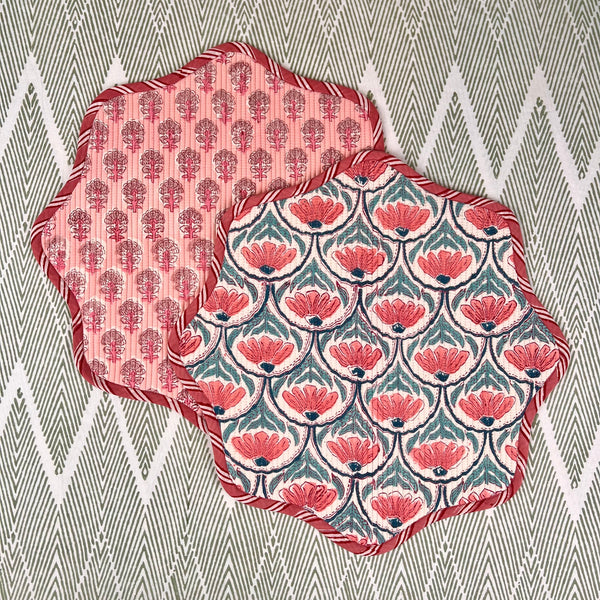 ‘The Breakfast’ Placemat - Scallop - Block Print