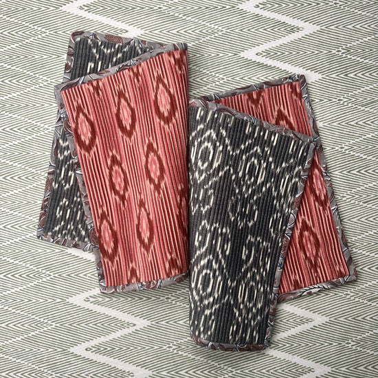 The Breakfast Ikat Placemat - Pinks & Grey
