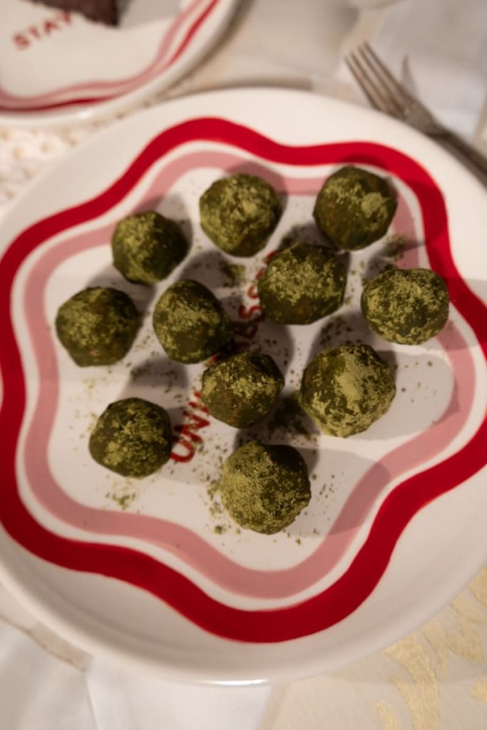 Talk of the Table Dinner Plates - Set of 4