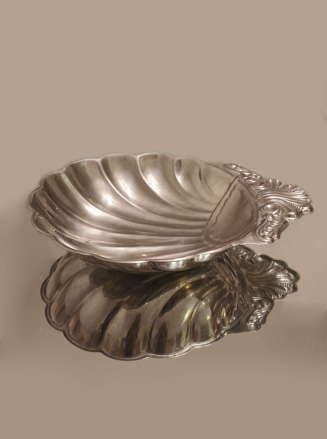 Large Steel Shell Dish
