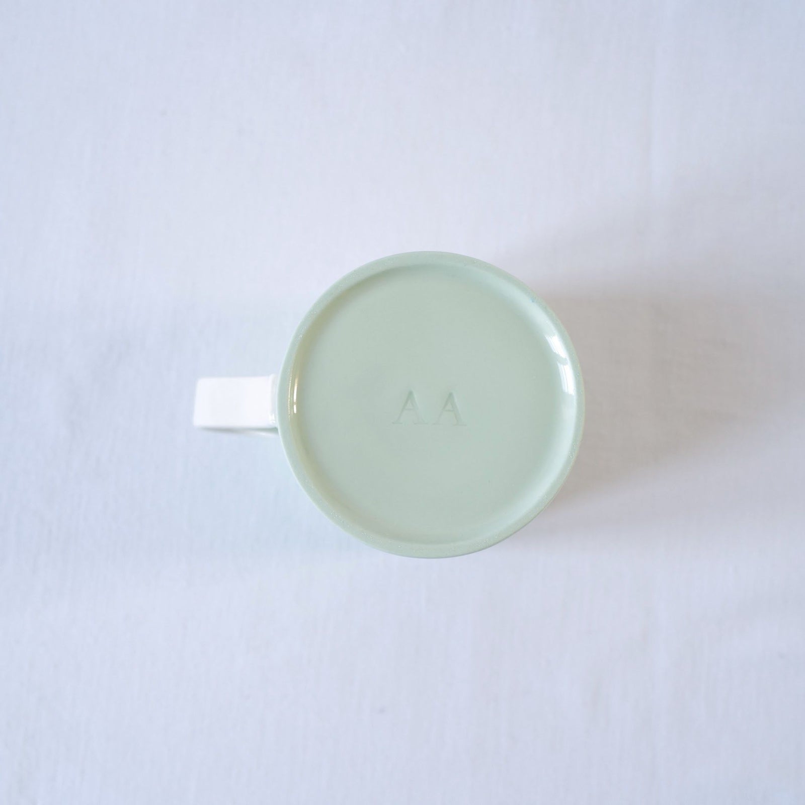 Large Mug in Pale Green - Traditional Handle