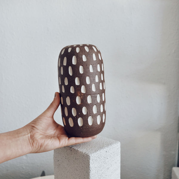 Eliana -  Ceramic Vase - Vorarlberger Wild Clay - 2
