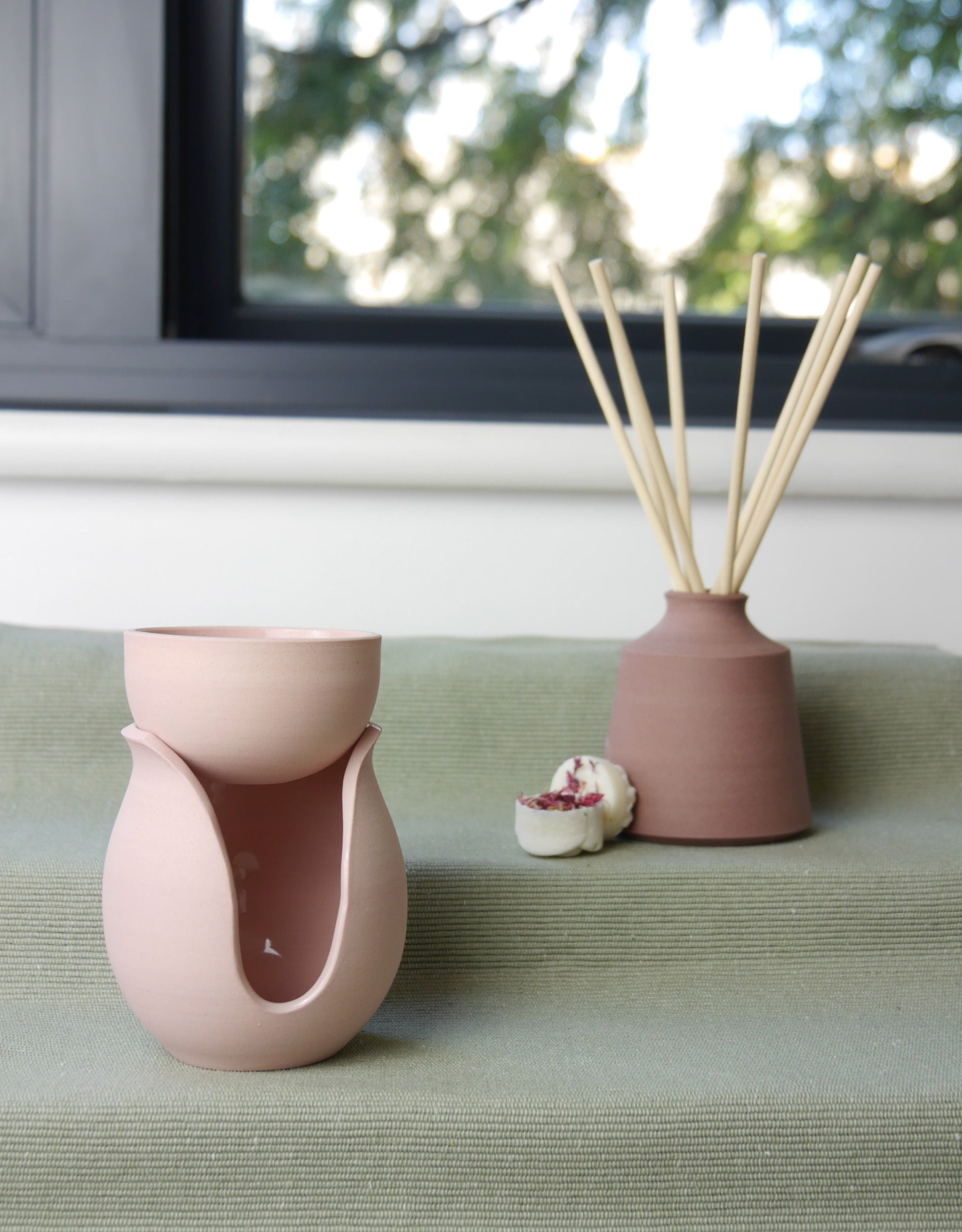 Oil Burner, Blush