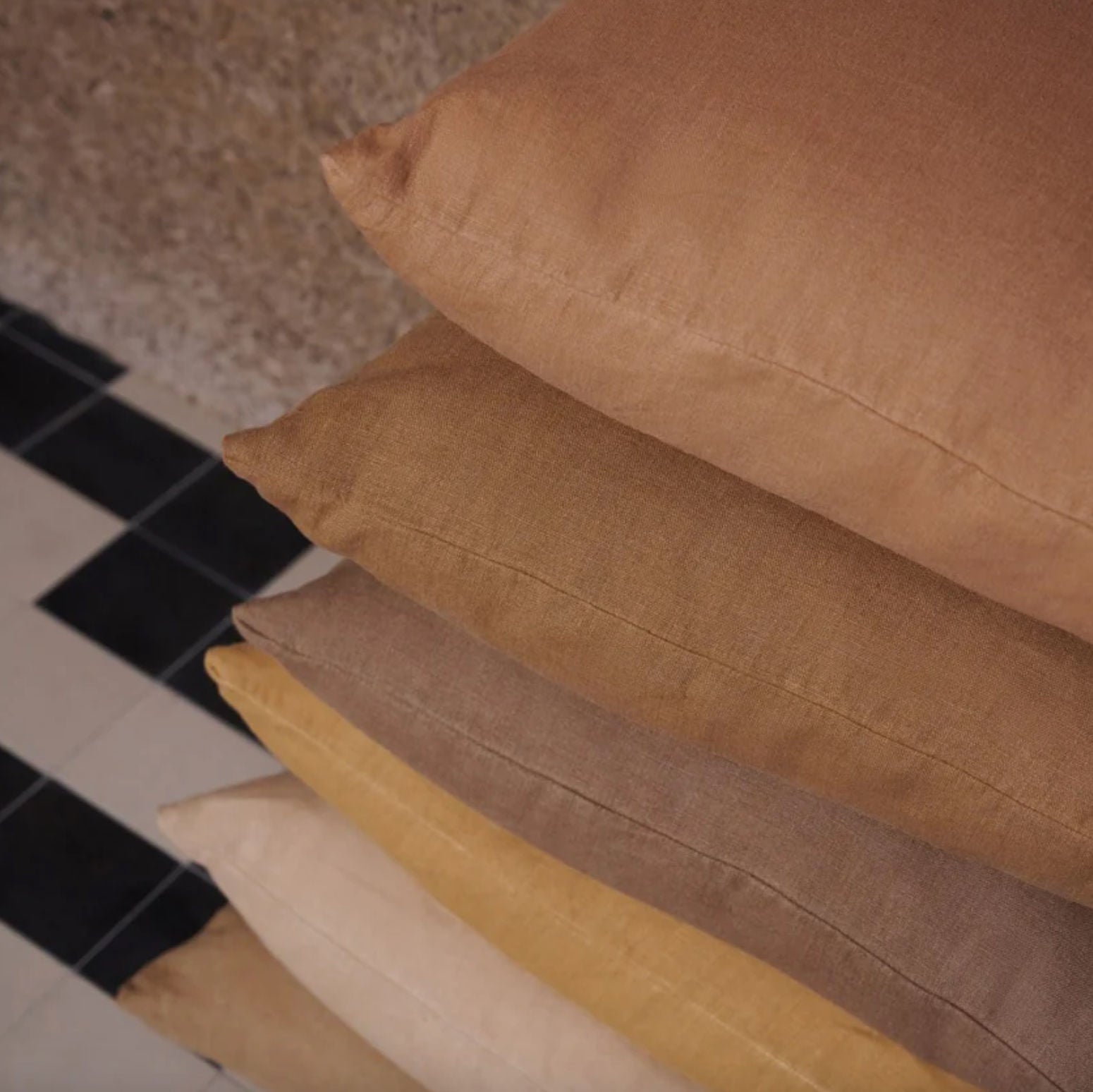 Naturally Dyed Hemp Cushion Cover