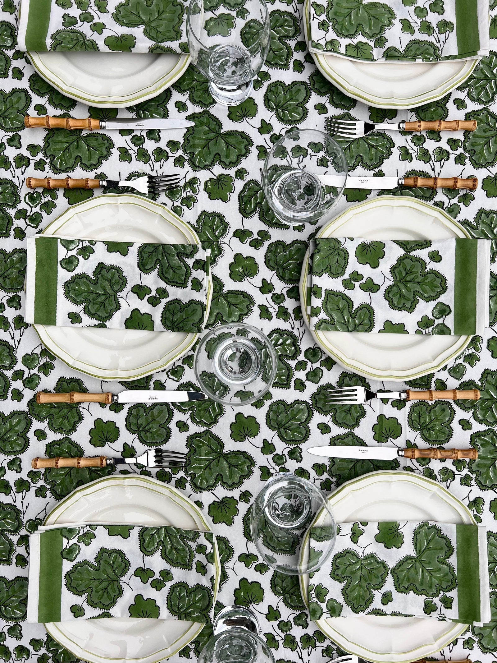 ’The Figue Leaf’ Tablecloth - Swedish Green