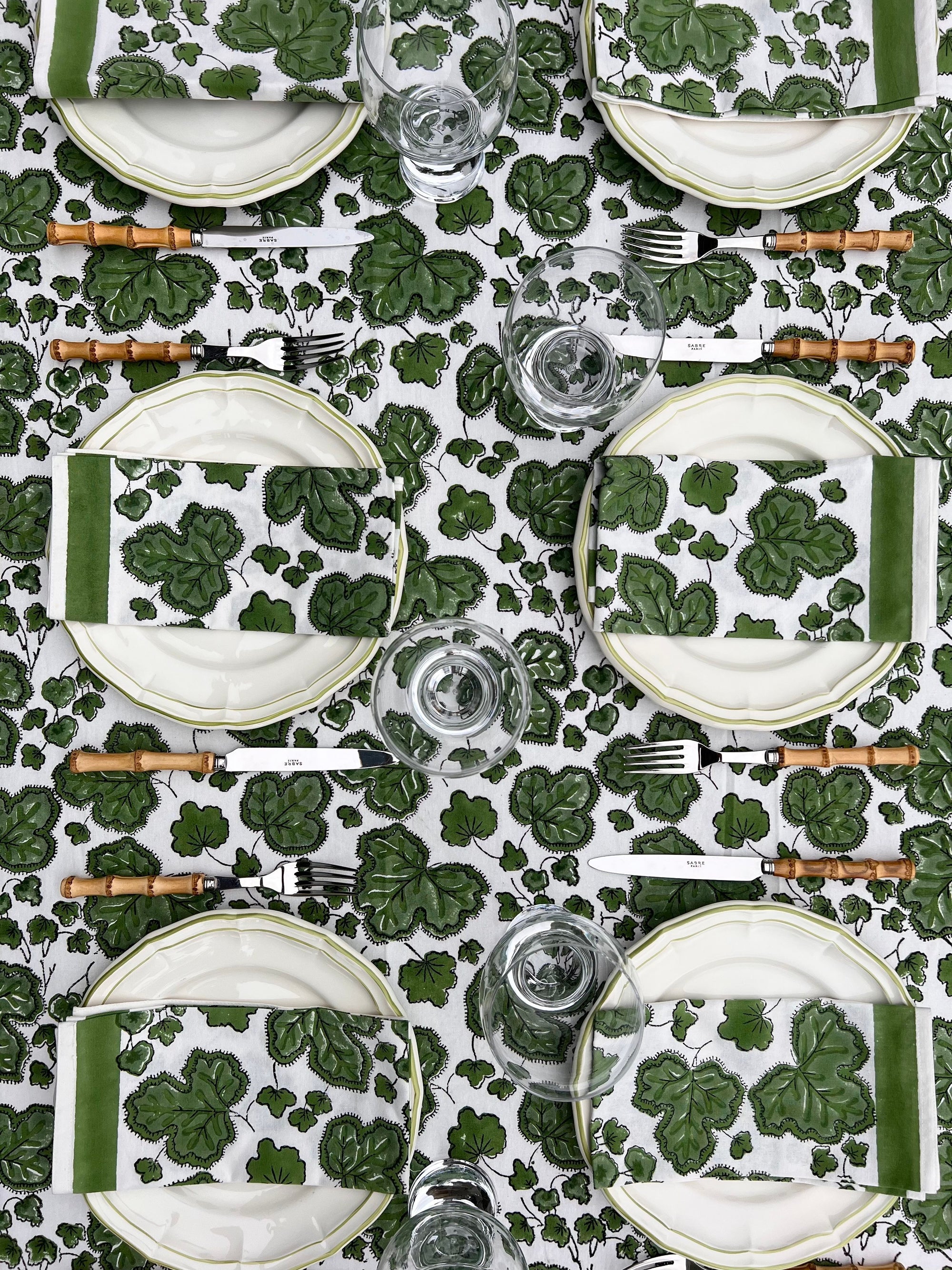 ’The Figue Leaf’ Tablecloth - Swedish Green