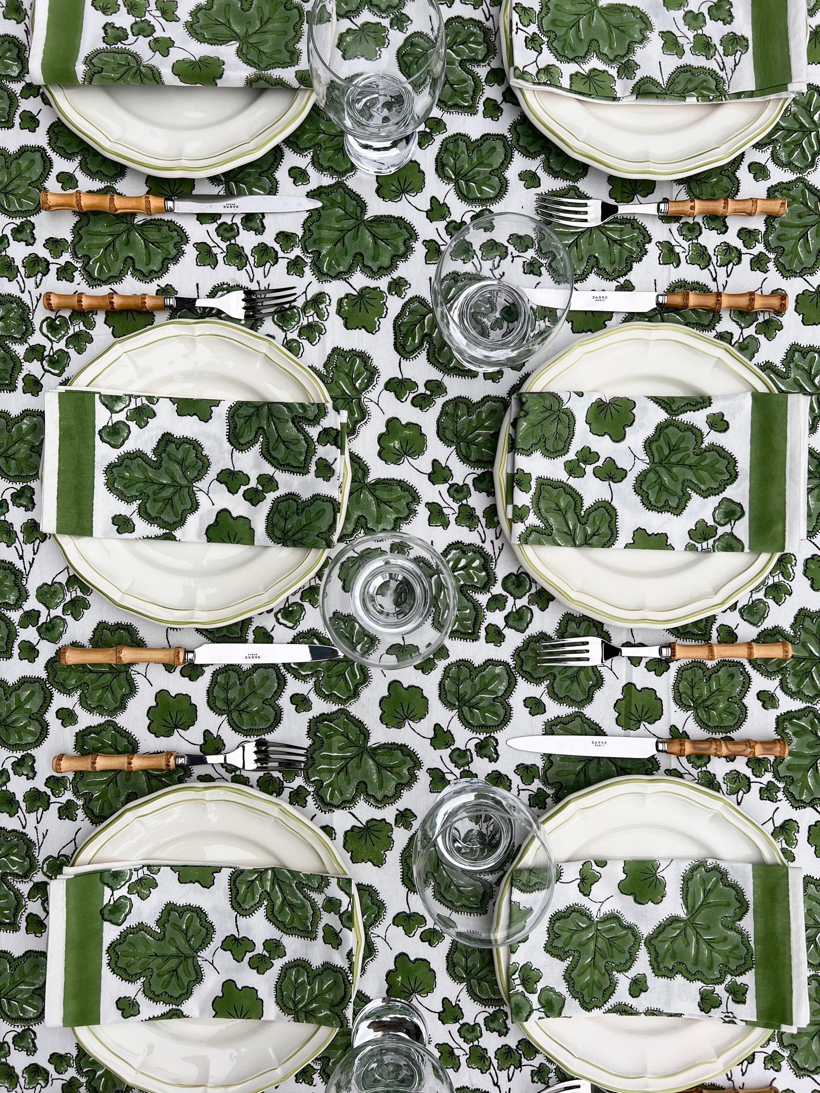 ’The Figue Leaf’ Tablecloth - Swedish Green