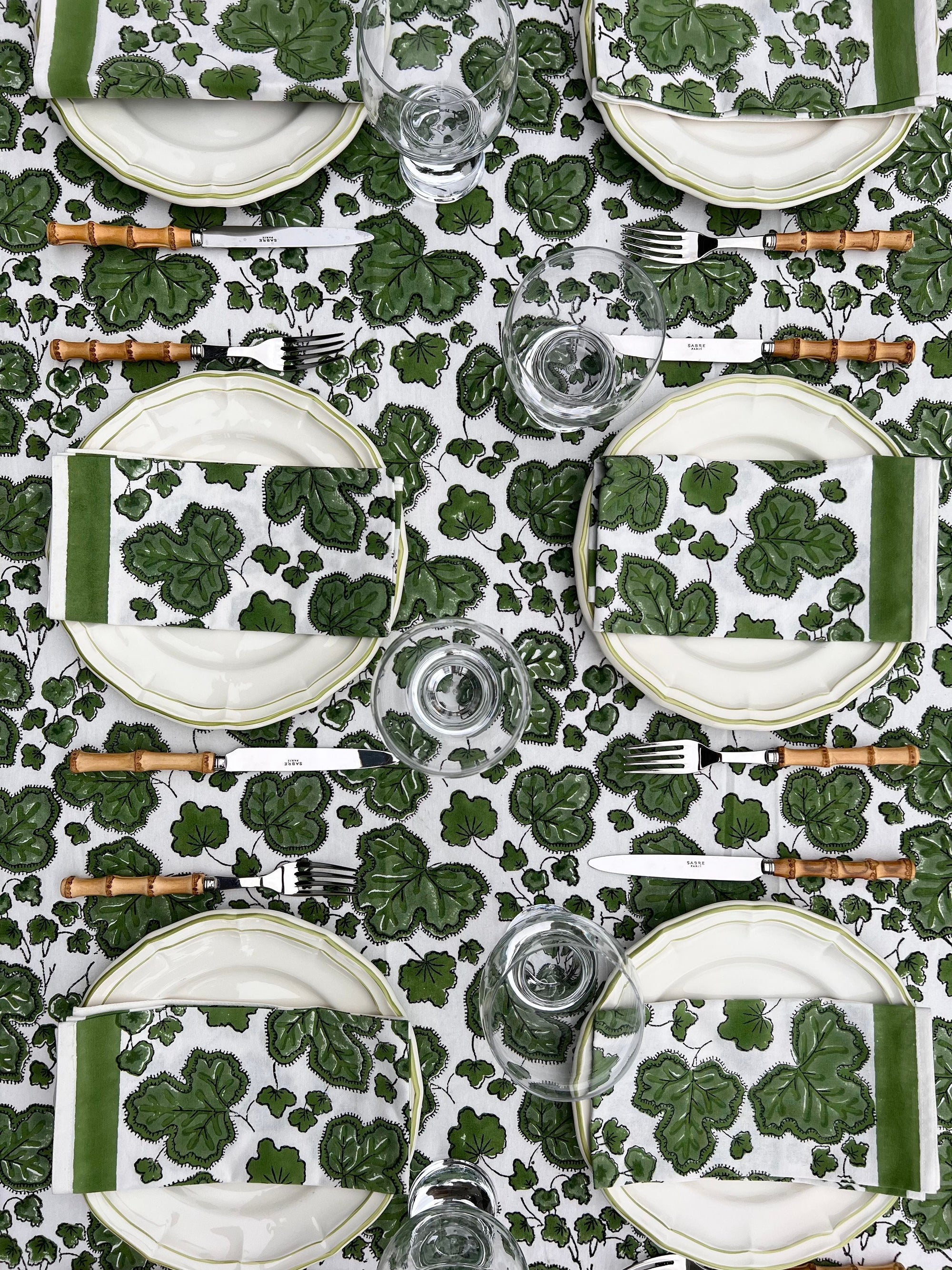 ’The Figue Leaf’ Tablecloth - Swedish Green