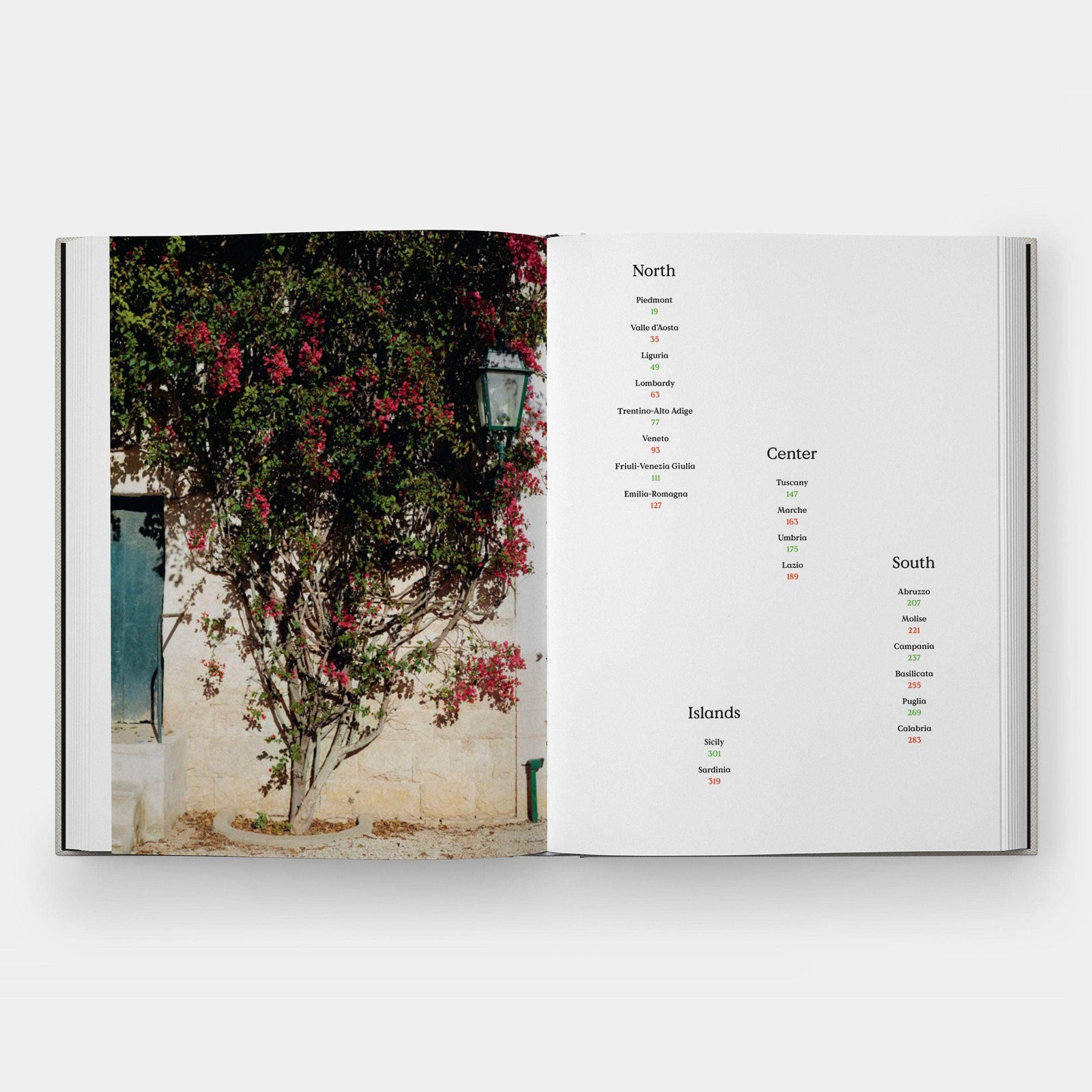 The Regional Italian Cookbook: Recipes from The Silver Spoon