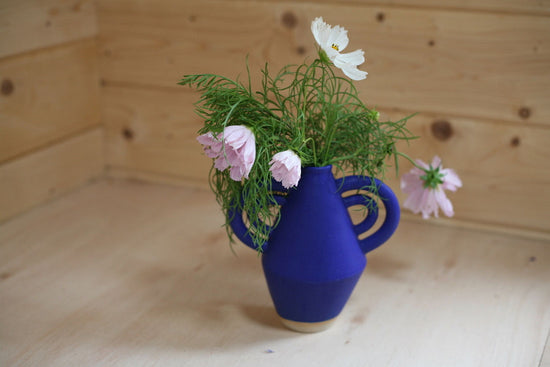 Diamond Vase with Double Handles in Heavy Speckle