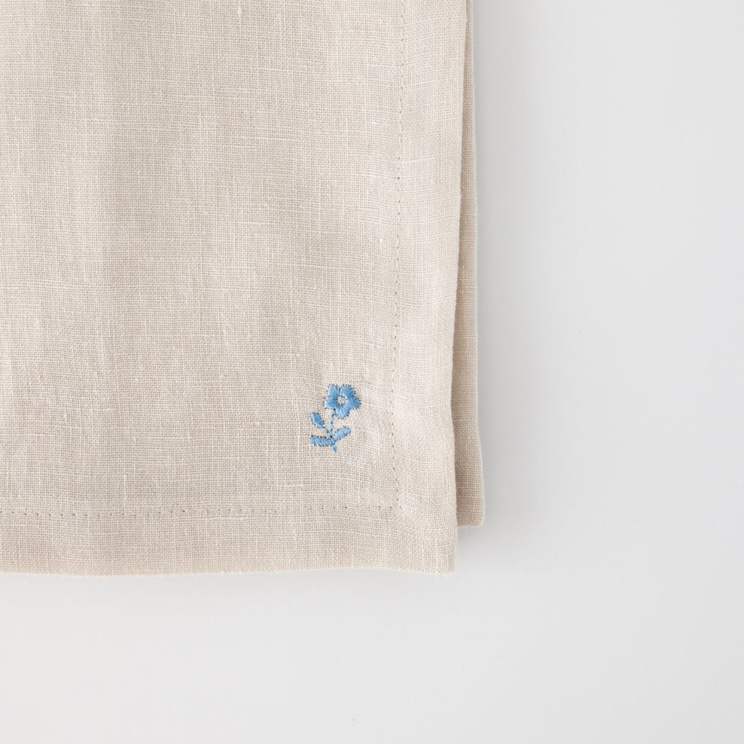 Beige Linen Napkins (Set of 2) – Floral Embroidery