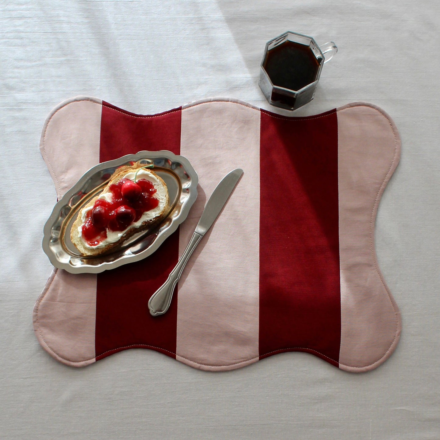 La Belle Vie Cerise Placemat