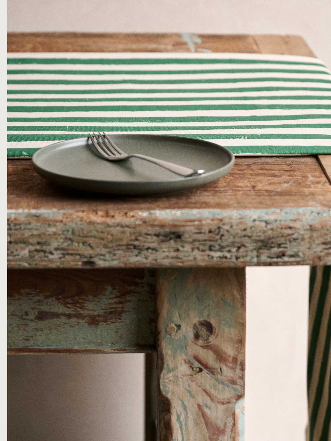 Christmas Green Stripe Runner