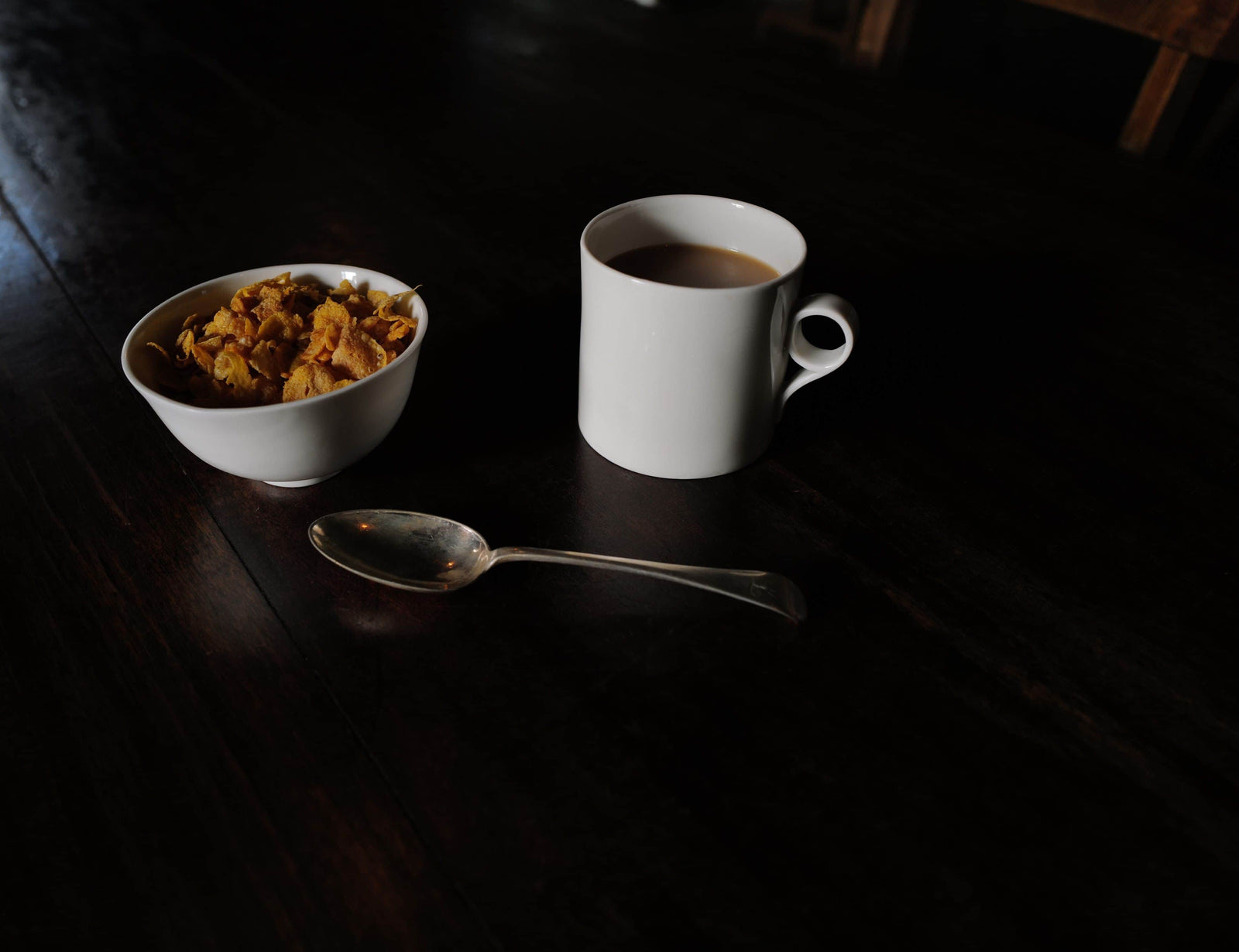 Large Mug in White - Loop Handle