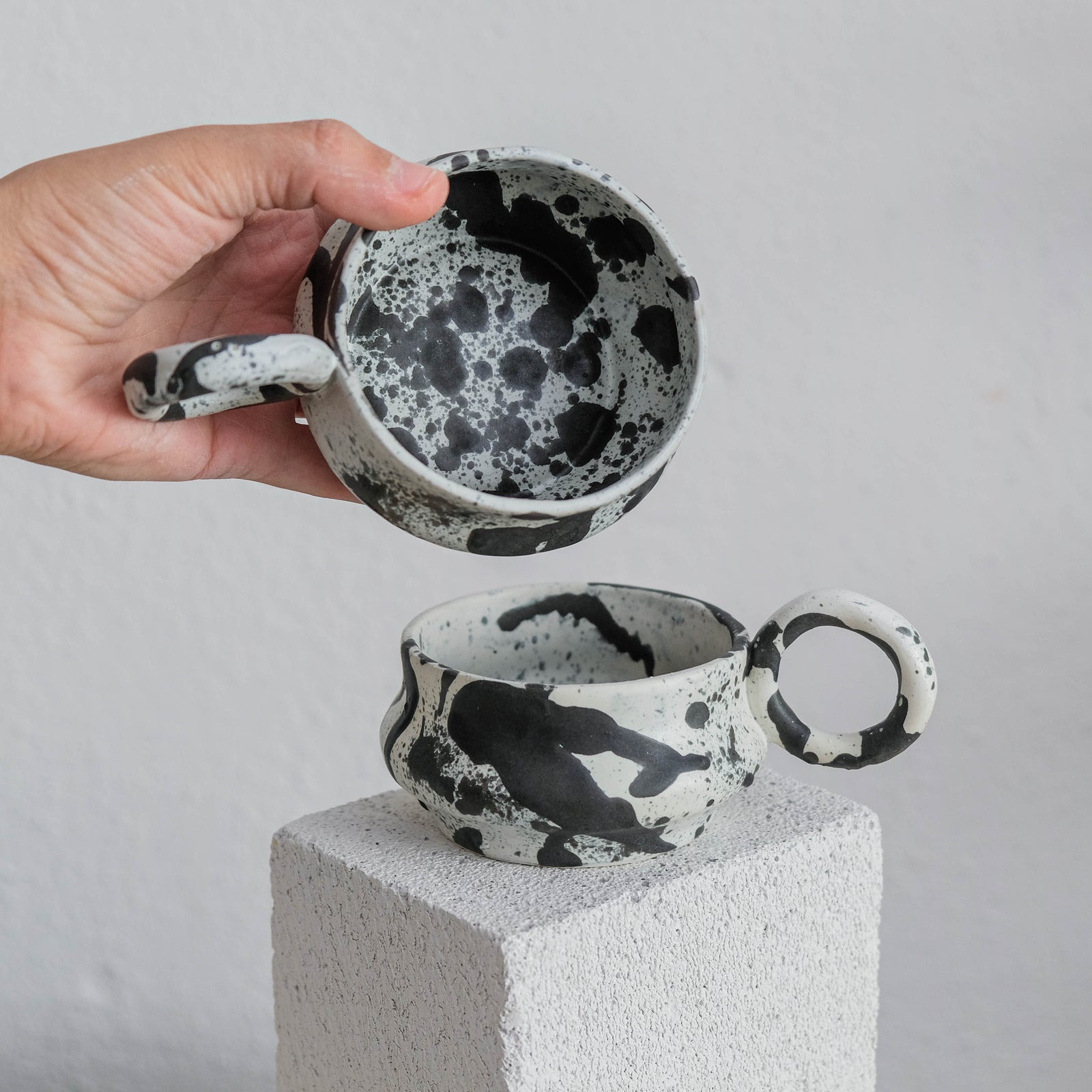 Dalmata M - Porcelain Cappuccino Cup - Brush Strokes Black - Set of 2