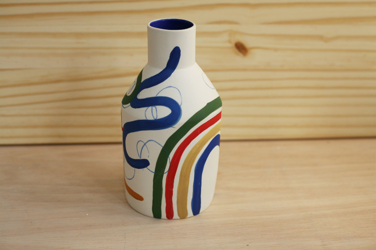 Bottle Vase in Porcelain and Brushstroke