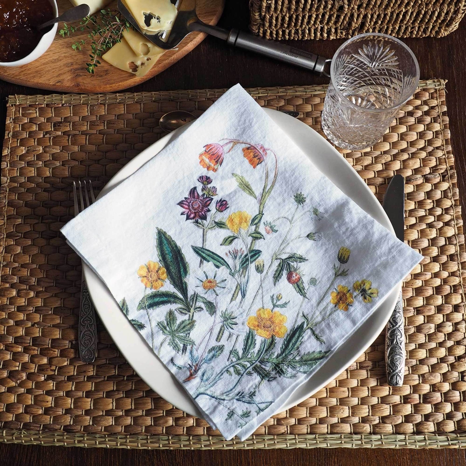 Linen Napkins WILD FLOWERS Set of 6 White