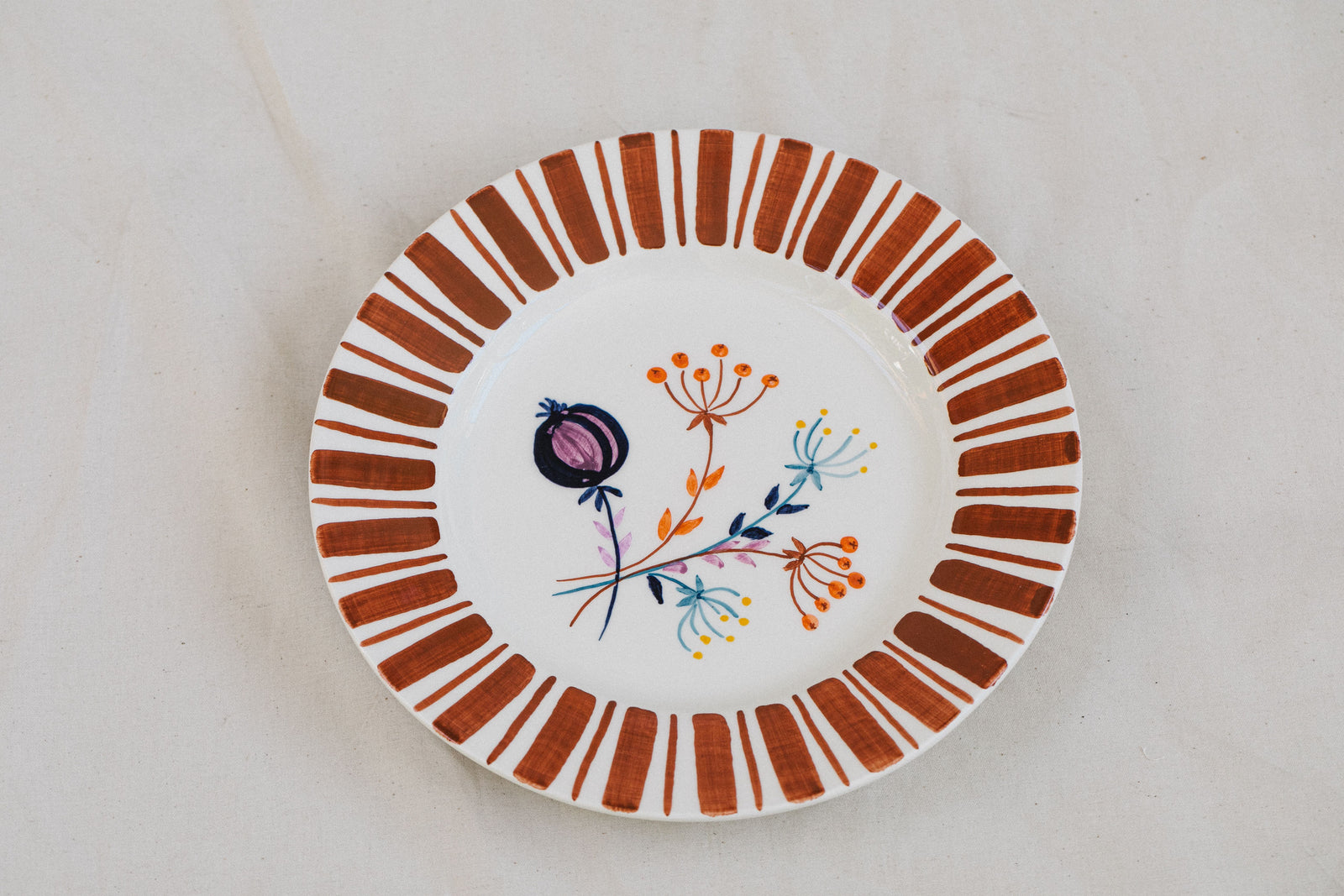 Brown Dinner Plate – The Portuguese Chitas