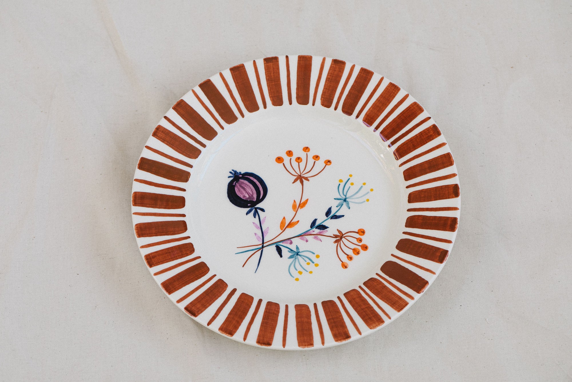 Brown Dinner Plate – The Portuguese Chitas