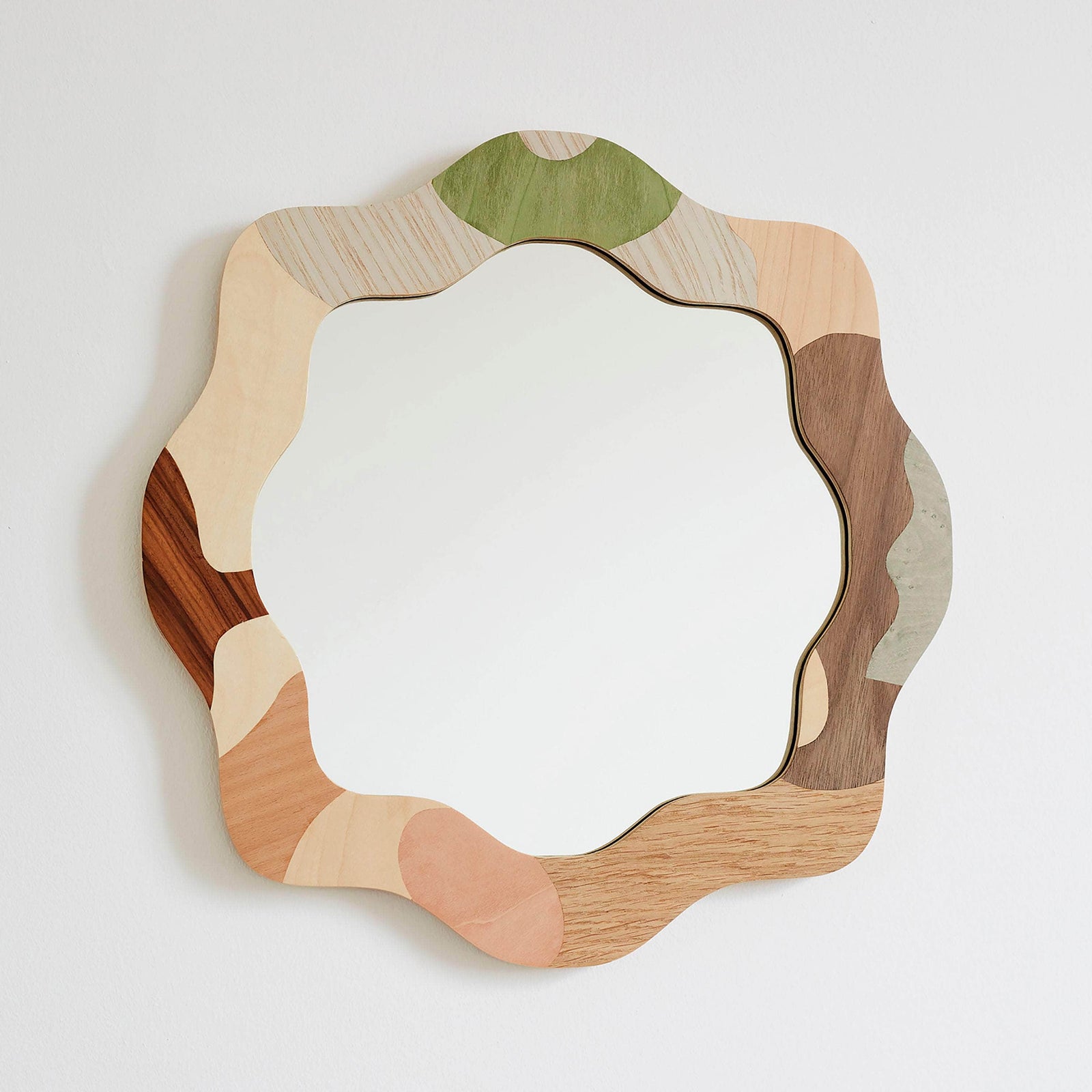 Round Curve Mirror