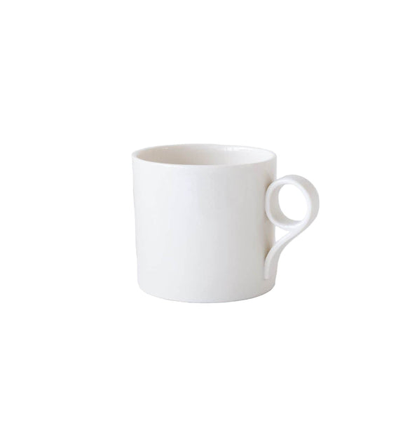 Medium Mug in White