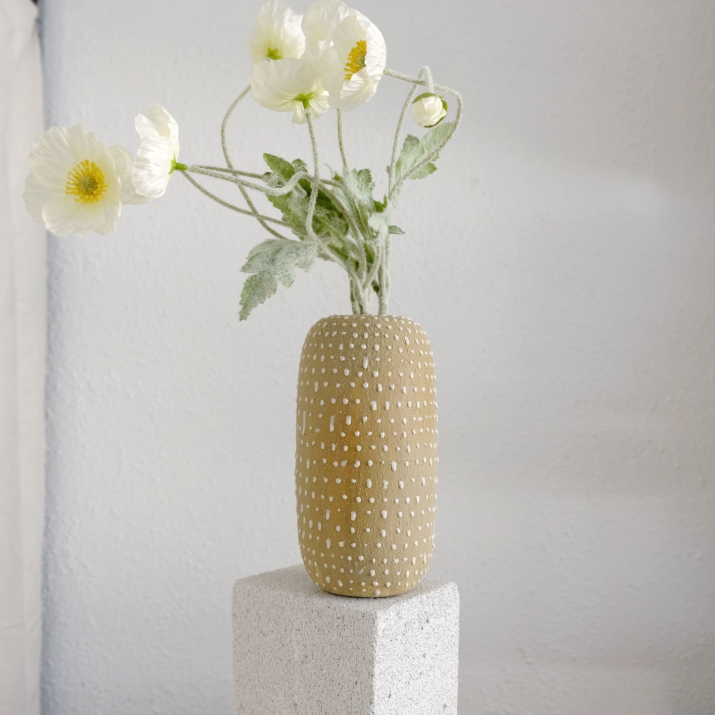 Eliana - Ceramic Vase - Beige with Dots