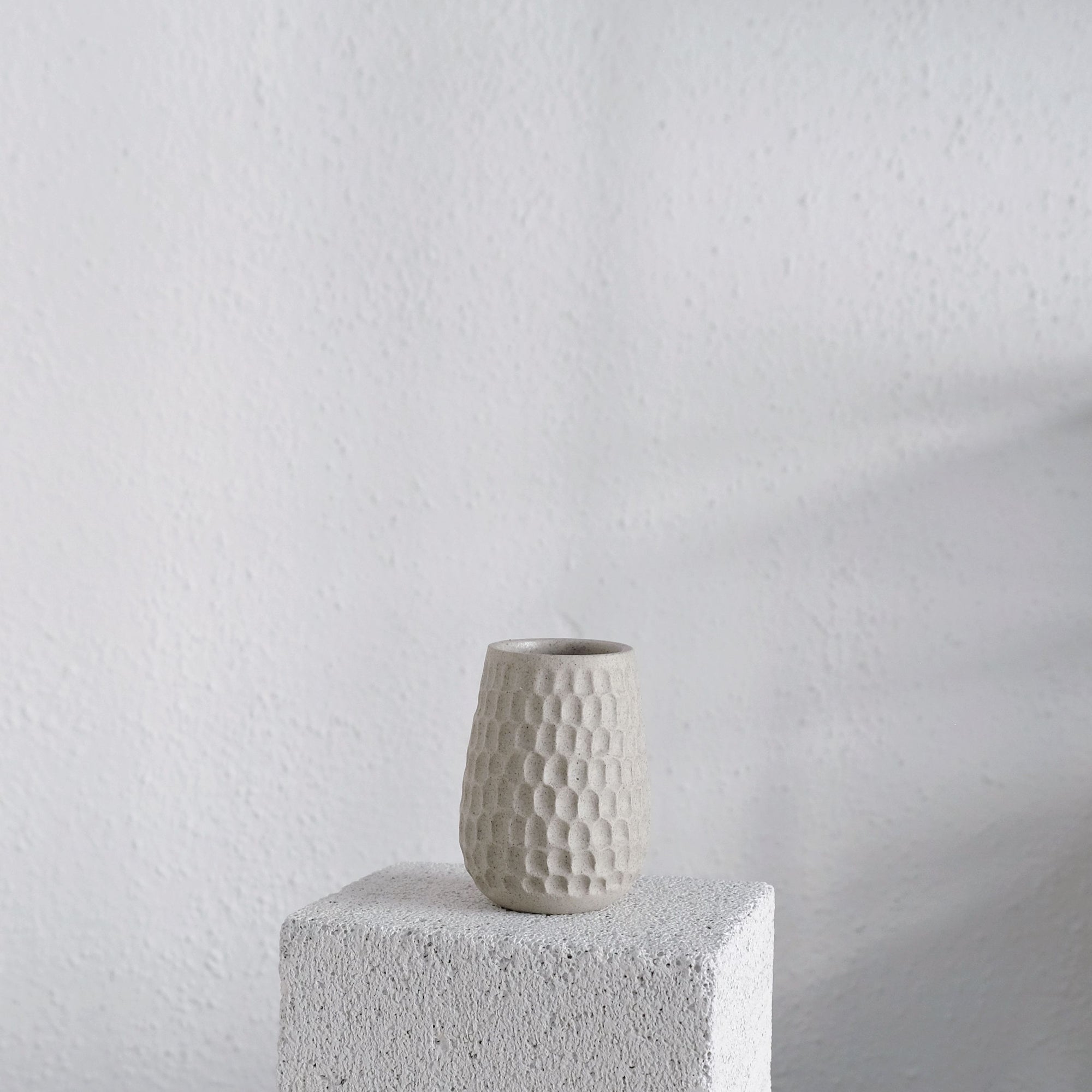 Alejandra - Ceramic Mini Vase - Kufstein Wild Clay