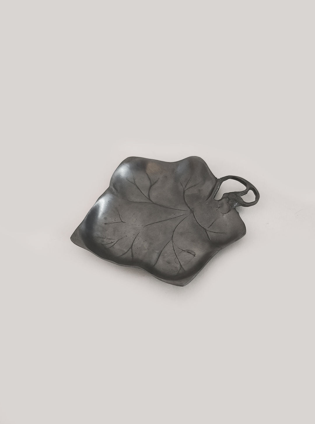 Vintage Leaf Vide Poche
